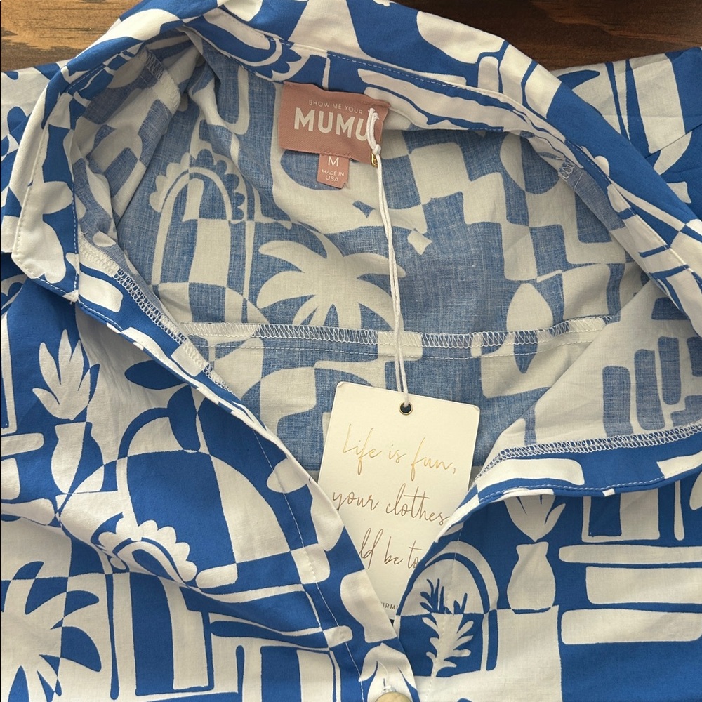 Show Me Your Mumu Blue and White Patterned Shirt and Shorts Set M - Picture 2 of 4